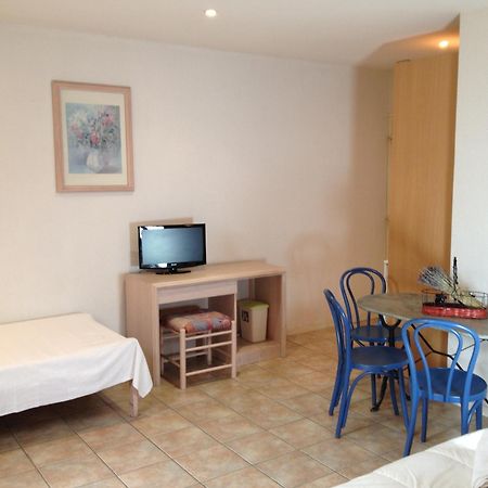 Hotel De La Mer La Croix-Valmer Bagian luar foto