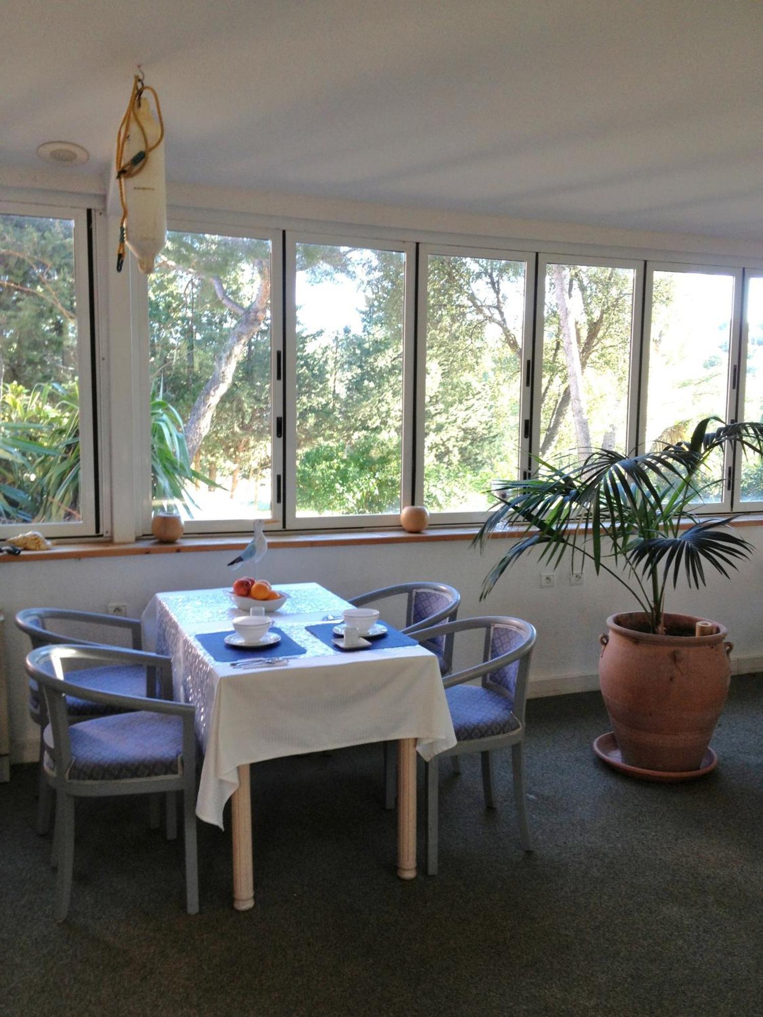 Hotel De La Mer La Croix-Valmer Bagian luar foto