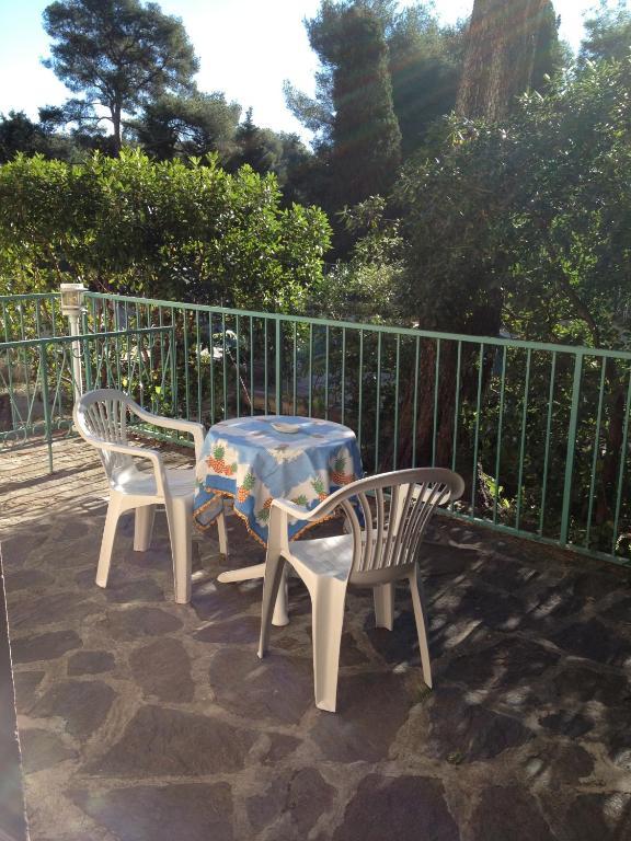 Hotel De La Mer La Croix-Valmer Bagian luar foto